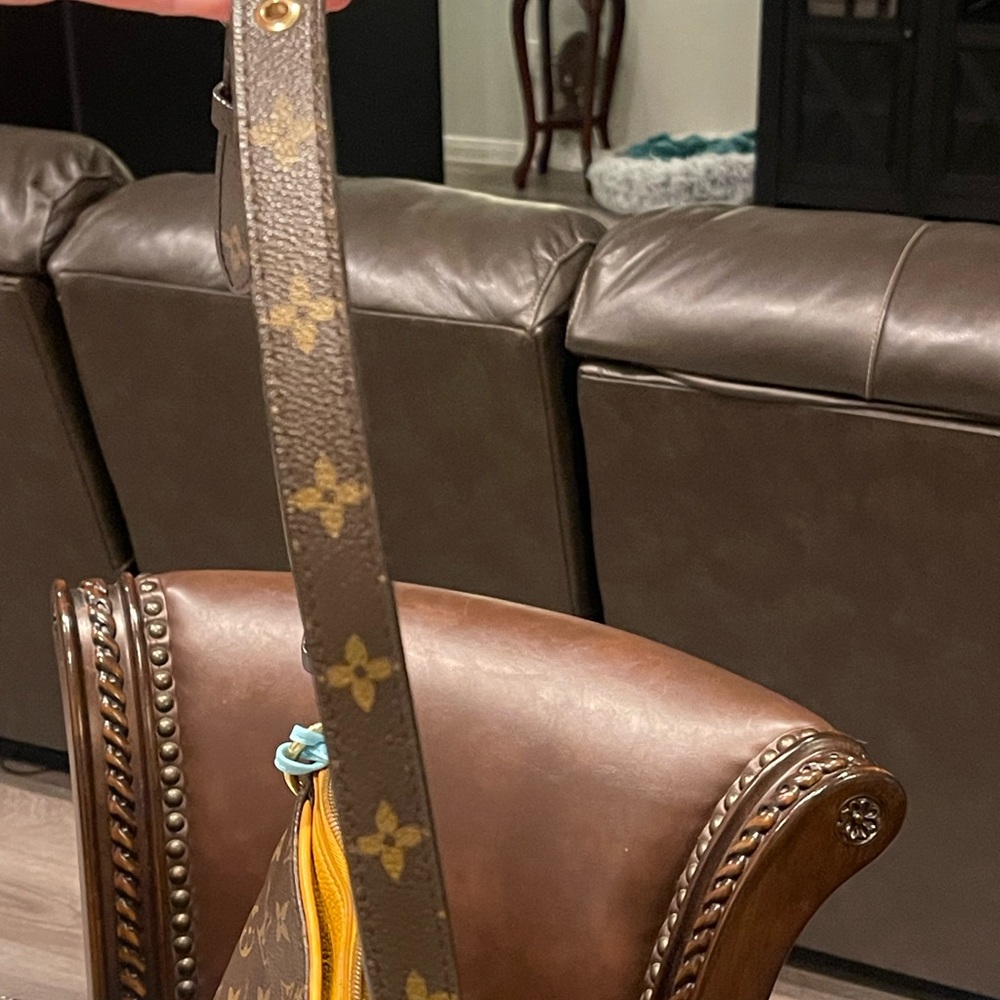 Louis Vuitton Monogram Shoulder Bag with Brown and Tan Accents - Picture 13 of 14